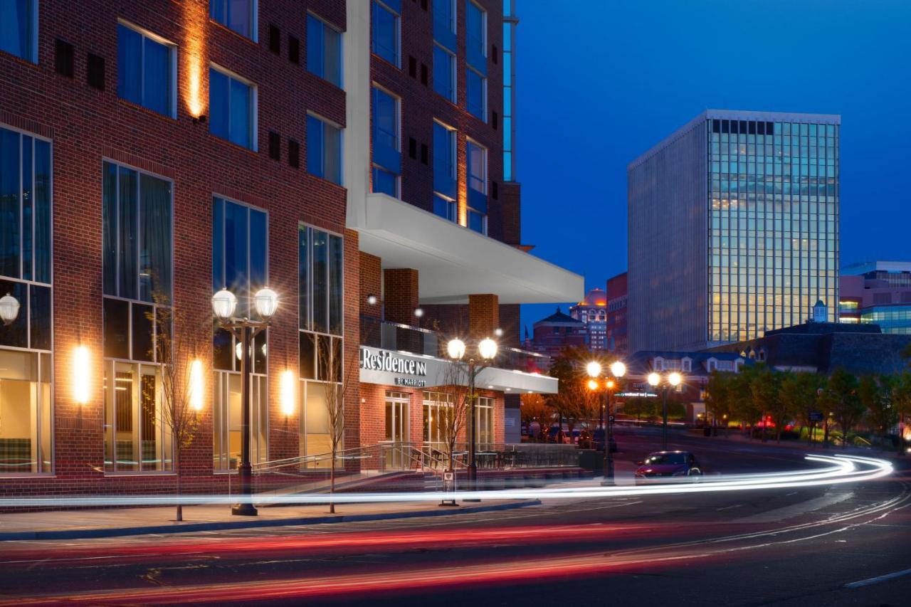 By Marriott St Louis